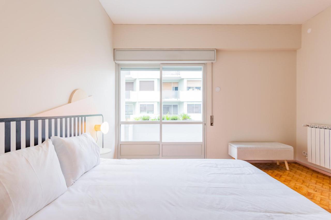 Amazing Duplex - Mid Century Experience & Parking Apartman Porto Kültér fotó